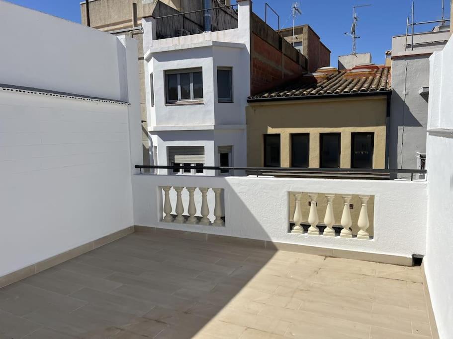 Moderno Apartamento Con Terraza En La Azotea Roses Eksteriør billede